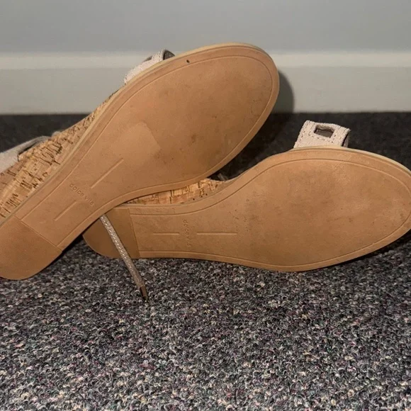 Women's Suede Dolce Vita Lace-Up Sandals - Picture 4 of 4